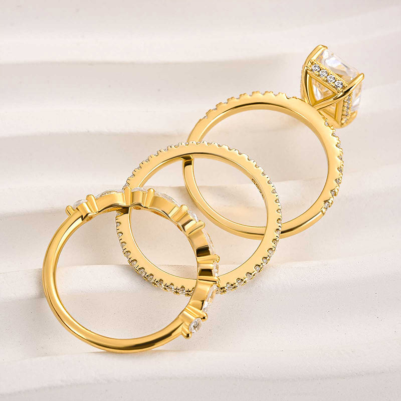 Golden Elegance Ring Set