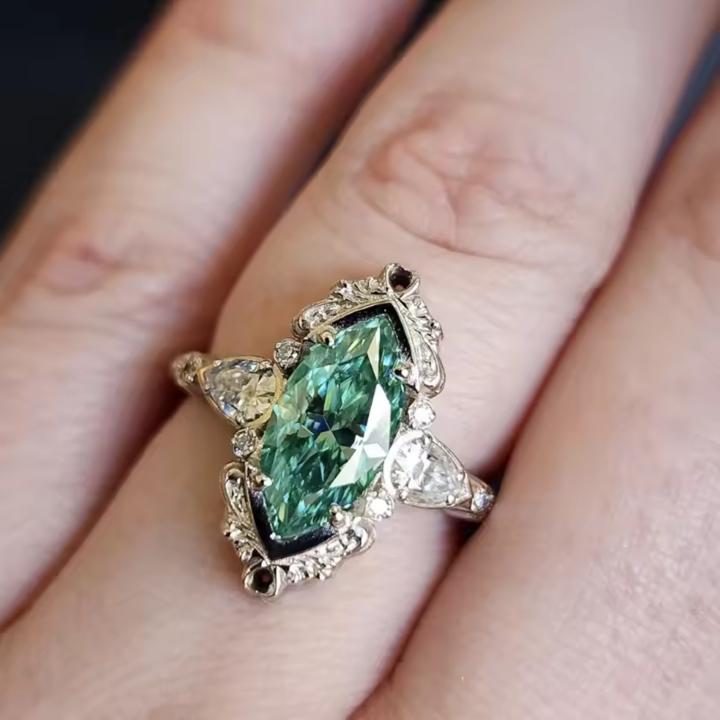 Emerald & Diamond Ring
