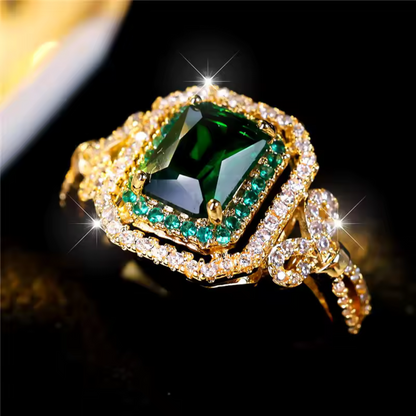 Green Emerald Royal Ring