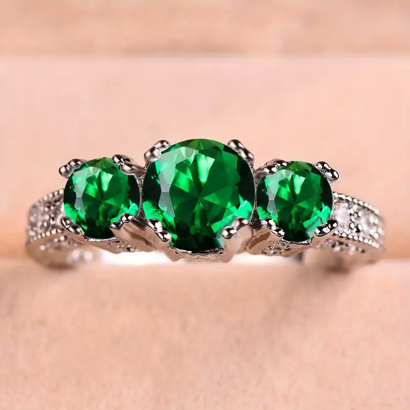Green Emerald Ring