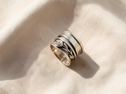 Silver Flower Ring