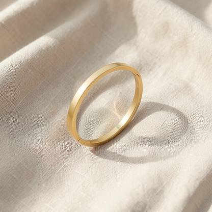 Lily Gold Bracelet