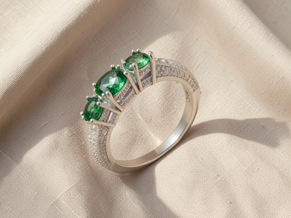 Green Emerald Ring